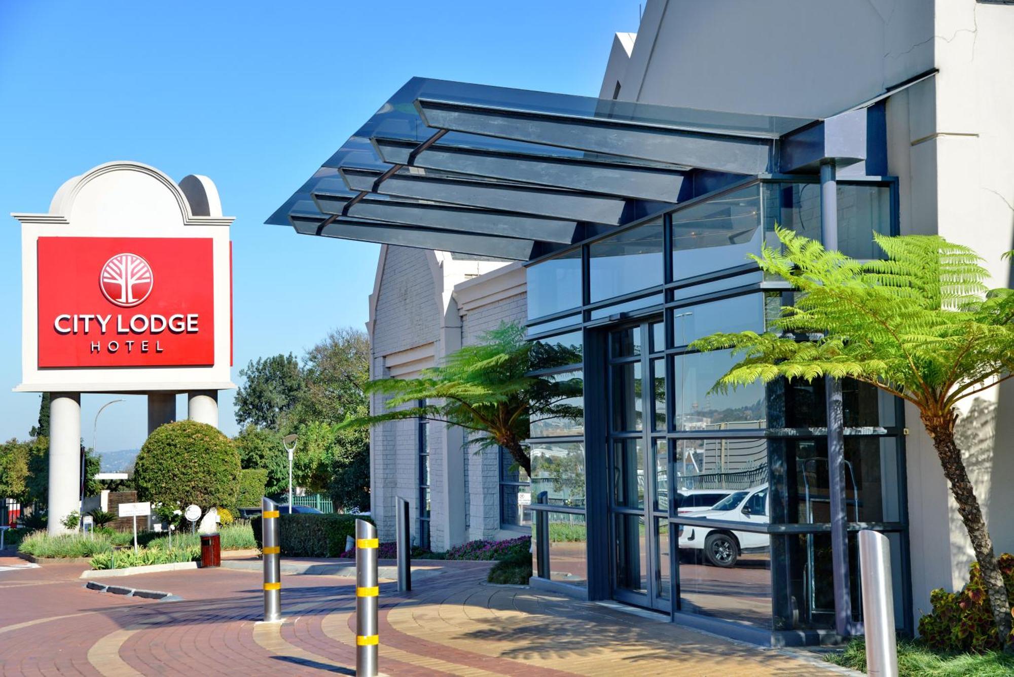 城市小屋酒店-约翰内斯堡机场芭芭拉路 肯普顿帕克 外观 照片